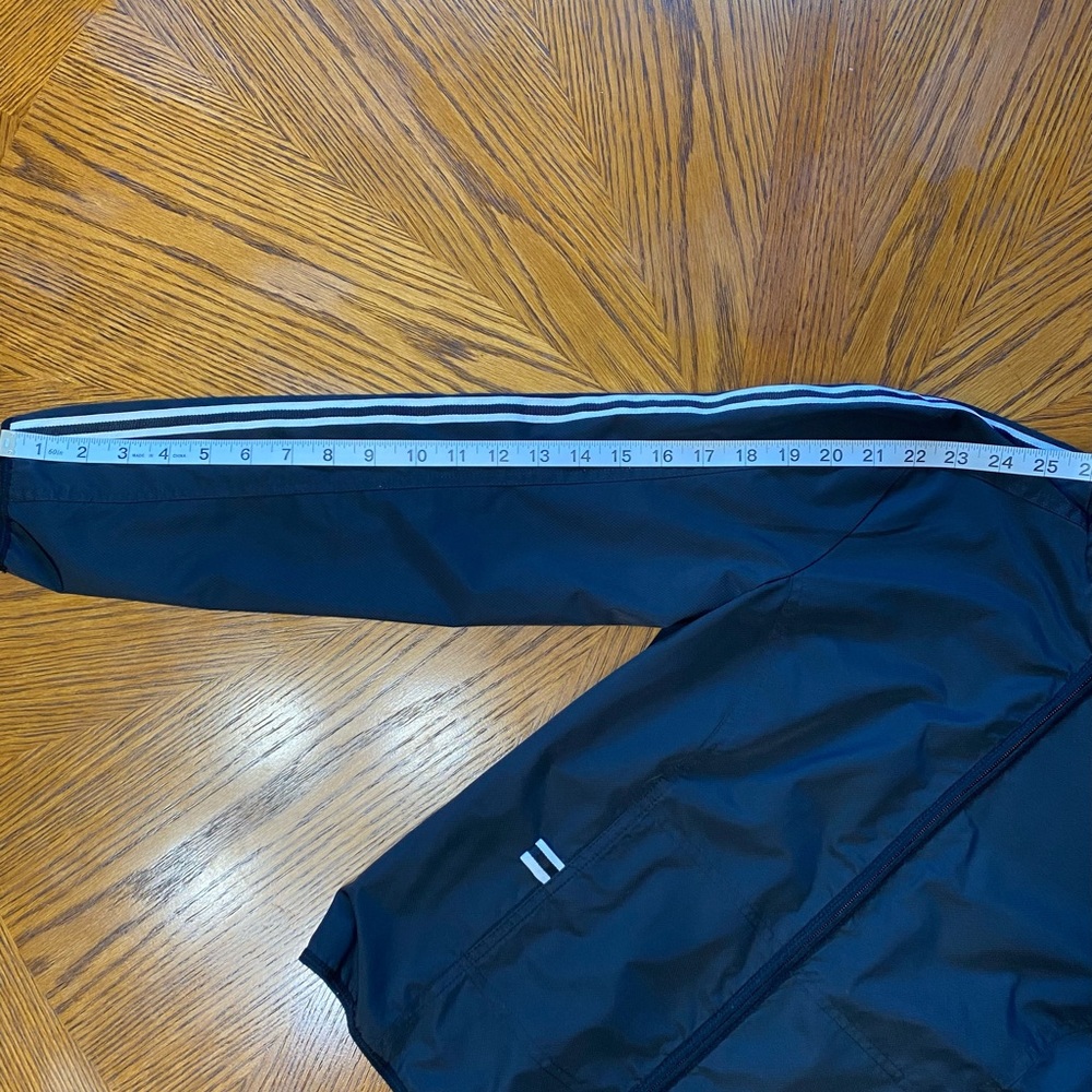 🔴 LAST CHANCE 🔴 IZOD • Windbreaker - Picture 3 of 10